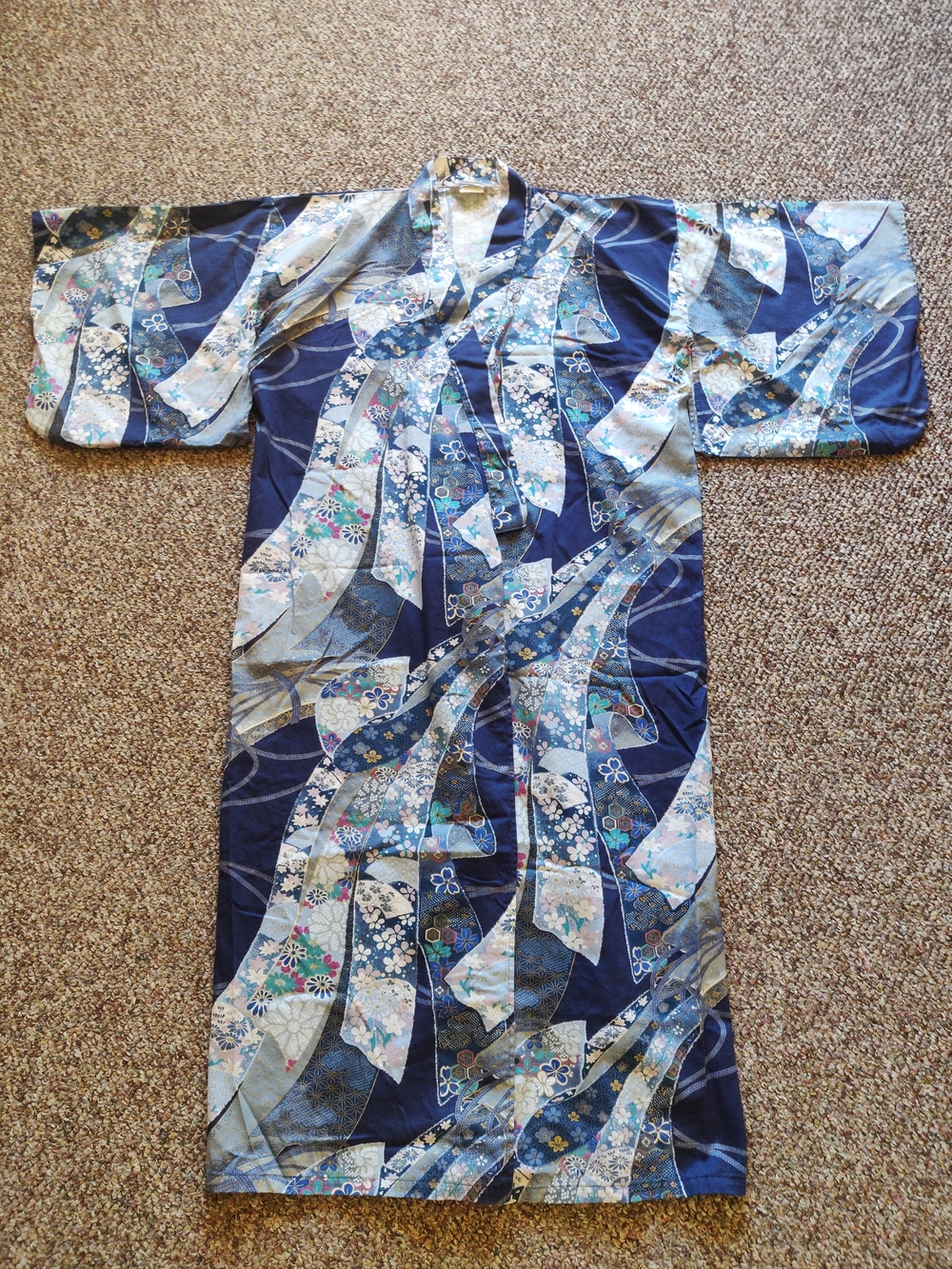NEW!Made in Japan Traditional Japanese Kimono Robe